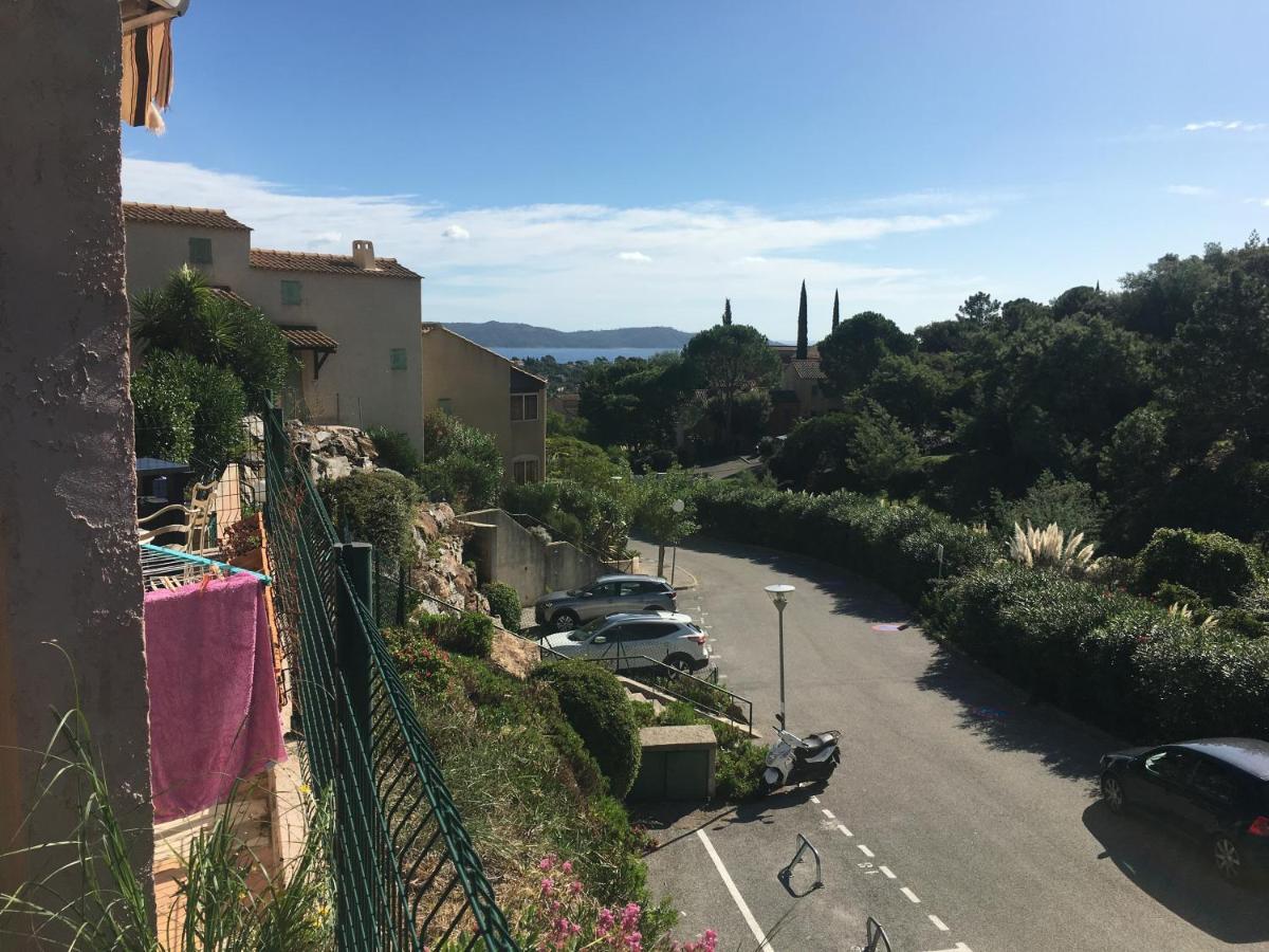 Sea View Cottage: Equipped For 4 With Pool, A/c, Wi-fi & Bikes * Cavalaire-sur-Mer